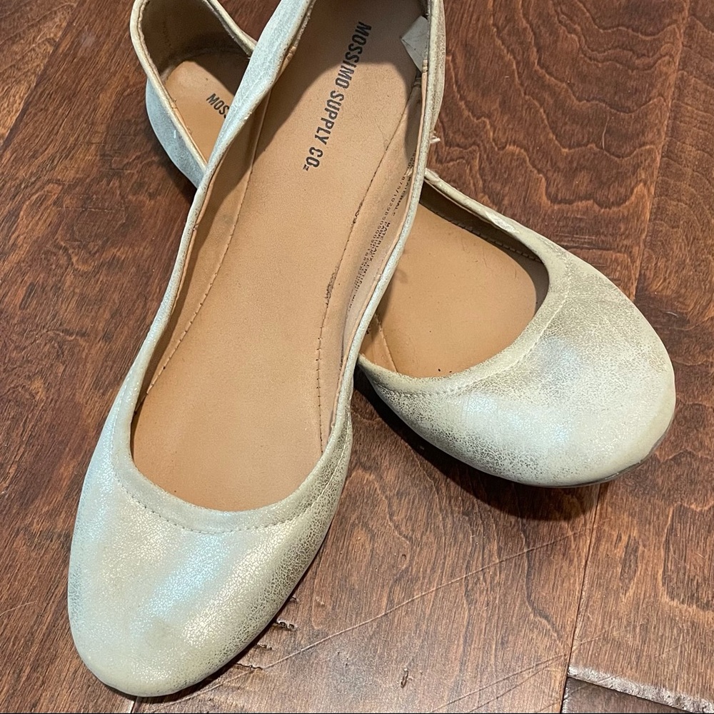 Mossimo Supply Co. Flats Size 7.5